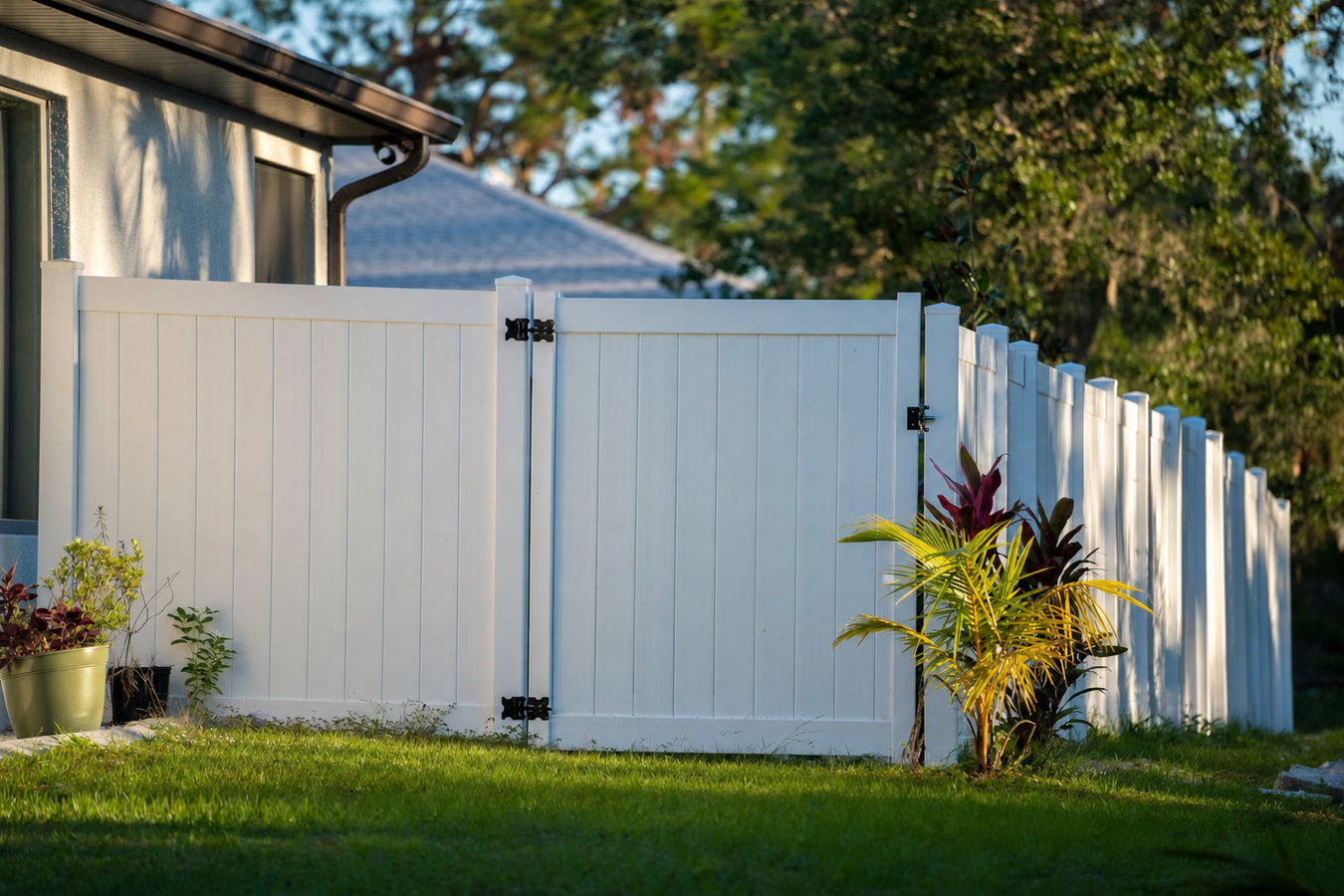 Privacy fence installation